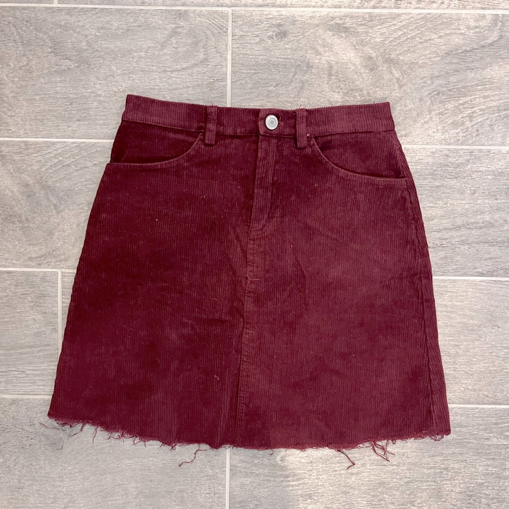 Size 4 corduroy burgundy skirt